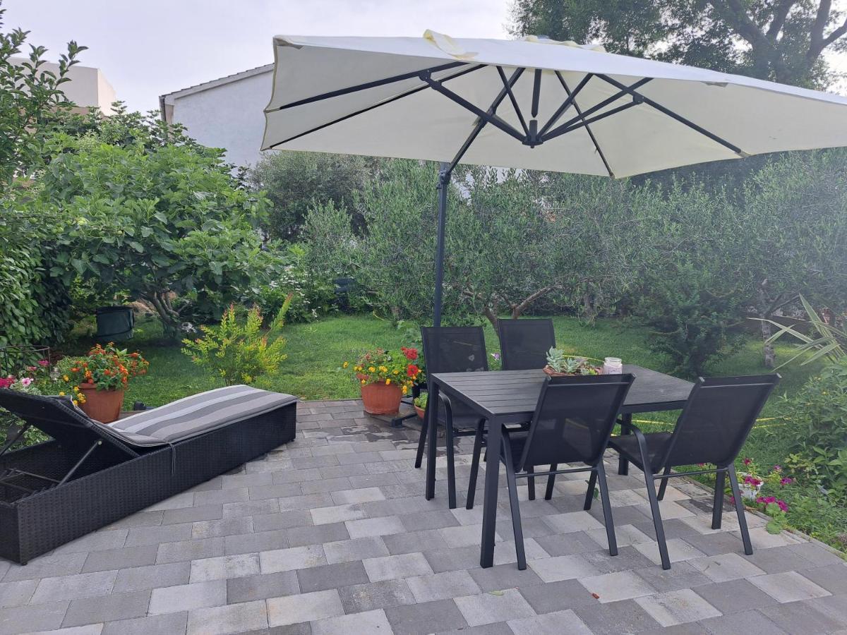 Apartment Noa'S Garden بيبينيا المظهر الخارجي الصورة